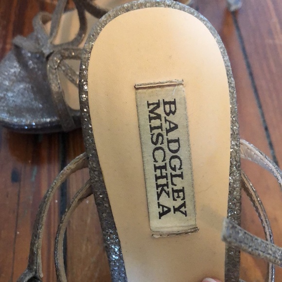 Badgley Mischka Silver Glitter Heels - Picture 2 of 4